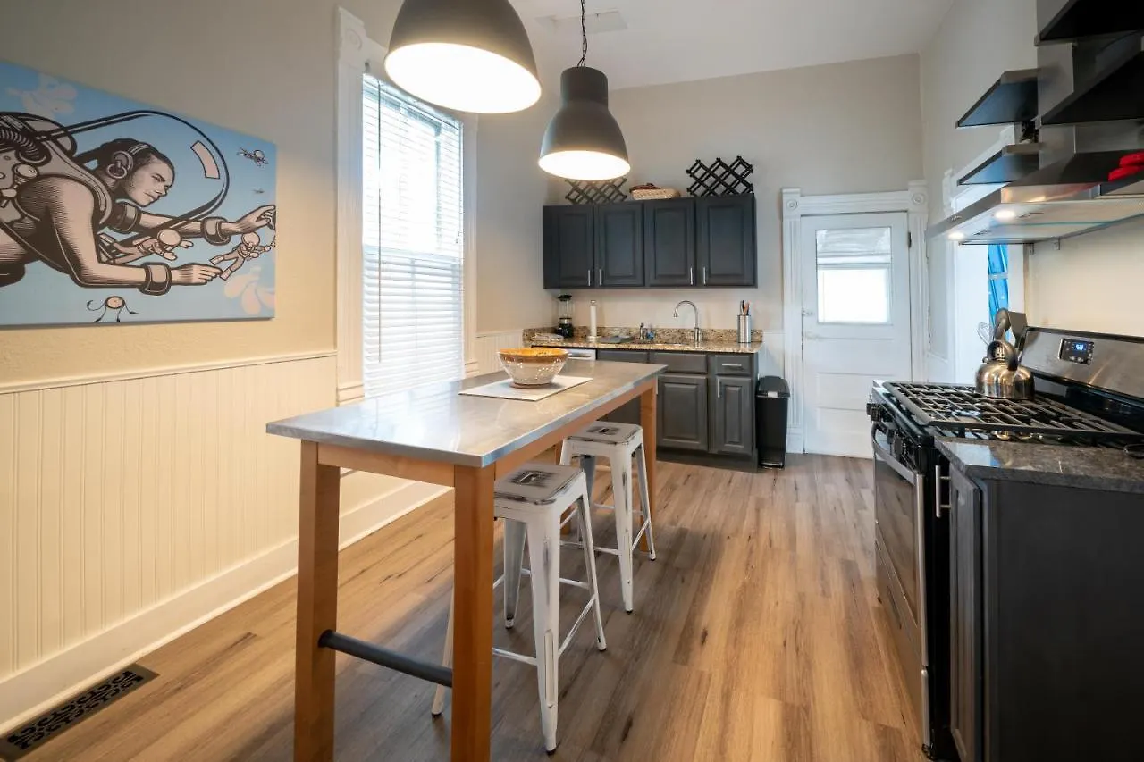 2360 Glenarm Place Denver